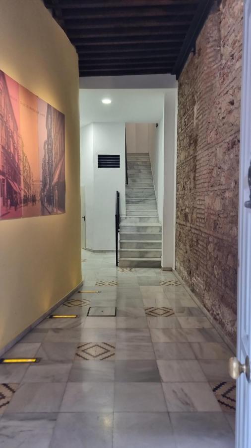 Puerta De Alhambra Apartment Malaga Ngoại thất bức ảnh